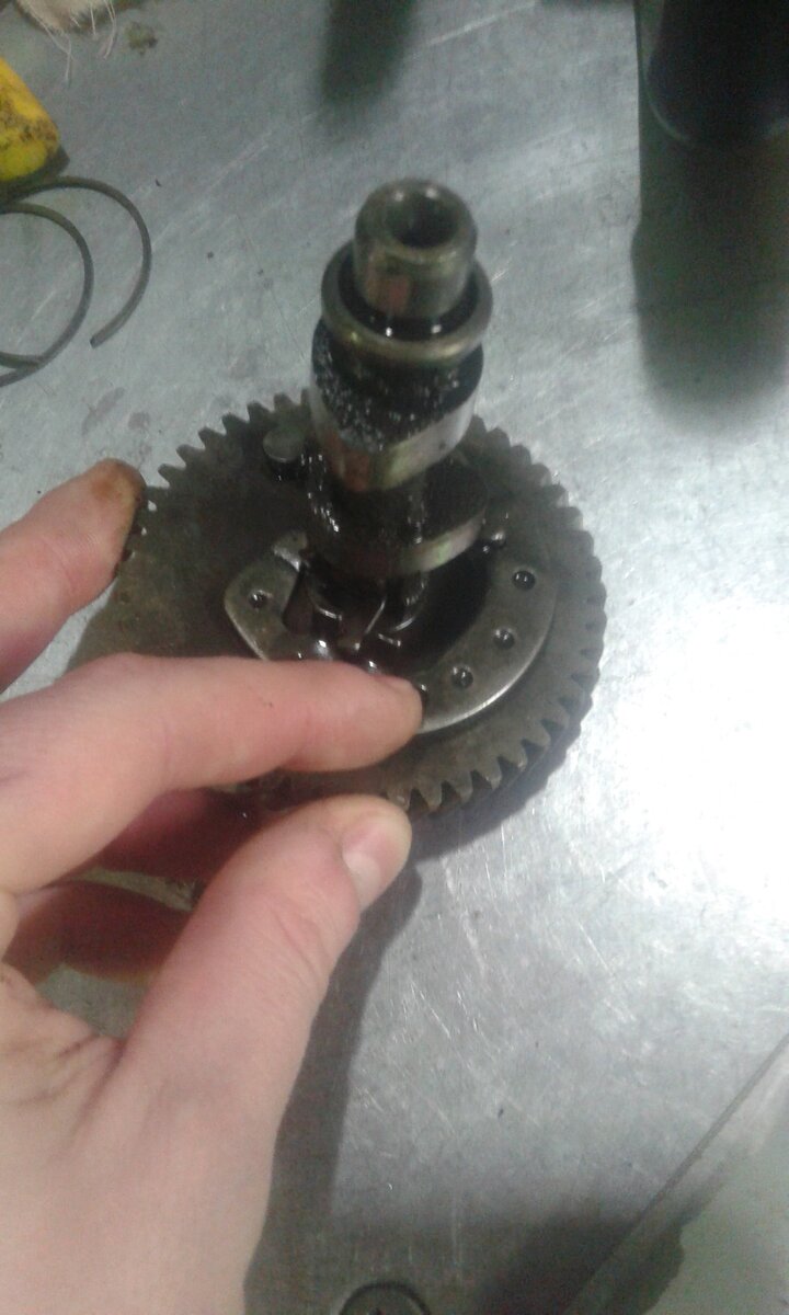 Почему мой мотоблок бьет в обратку при запуске | Benzo Master | Дзен