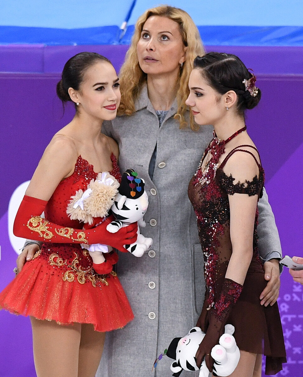 Этери Тутберидзе ждет оценок? Все равно, кто первый?