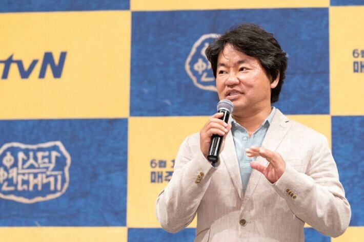 Ким Вон Сок (김원석 ) режиссер дорамы "Хроники Асадаля"