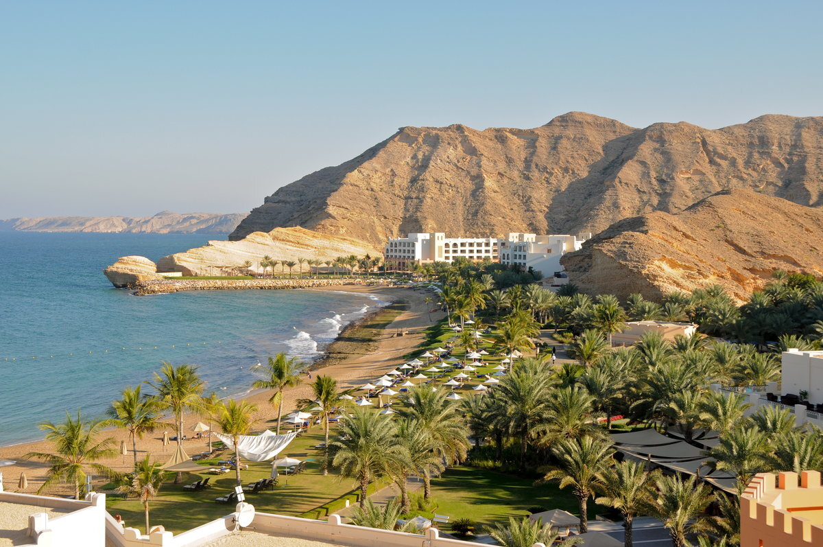 Muscat oman. Маскат Оман. Султанат Оман пляжи. Султанат Маскат. Г Маскат султанат Оман