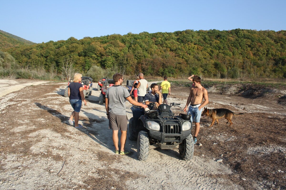 Поездка длилась примерно 3 часа.