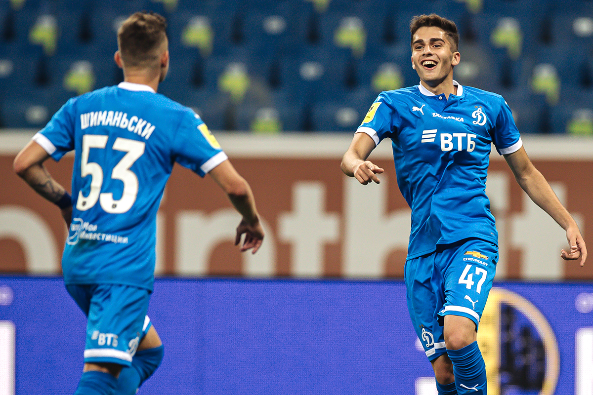 футбол на куличках. футбол новости на фнк. уфа sochi futbol. футбол на куличках россия. футбол на куличках чемпионат.