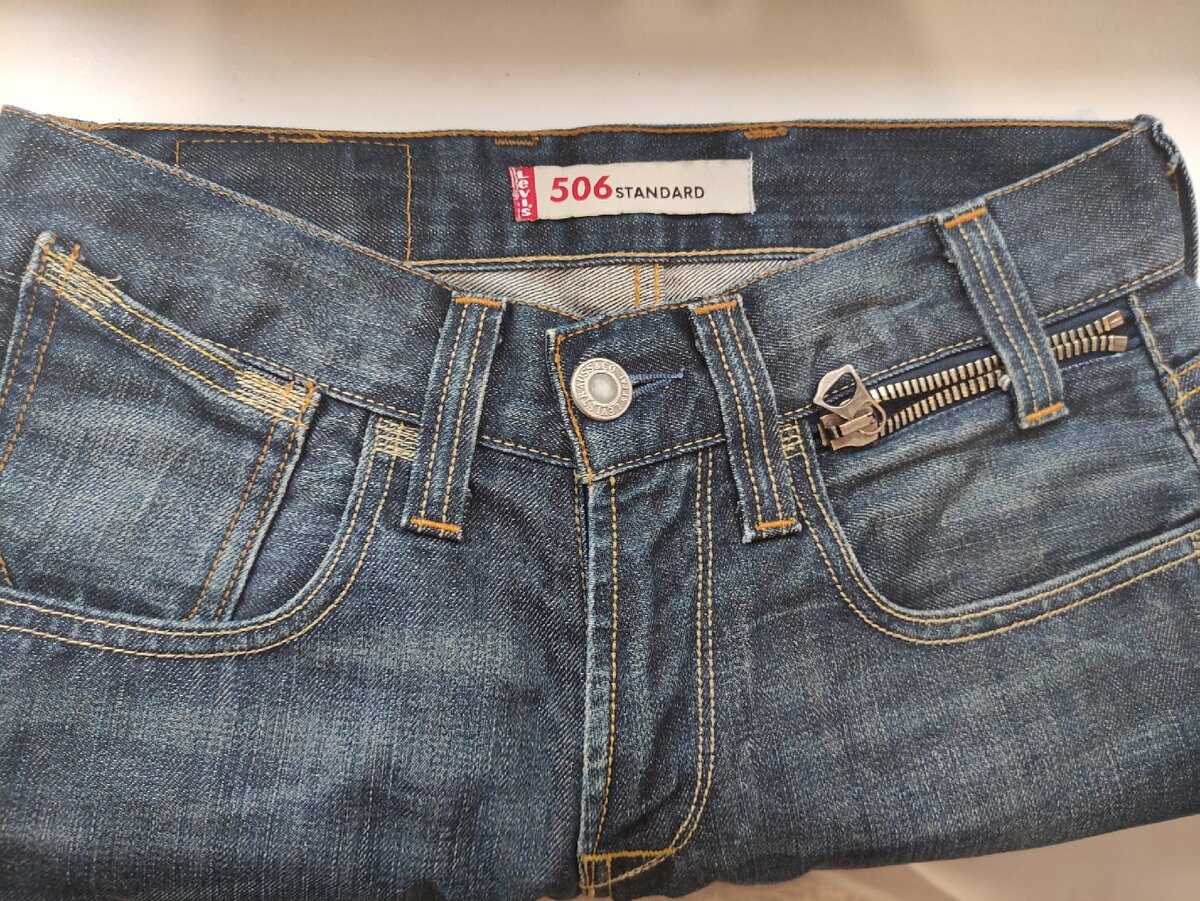 Покажи фото джинс Levi's 506 Standart regular fit С Демина по нитке !! Дзен