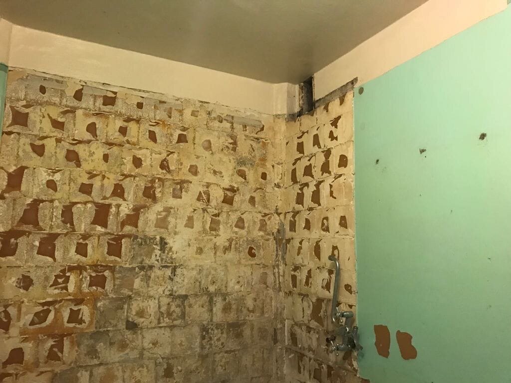 Старая плитка сколота