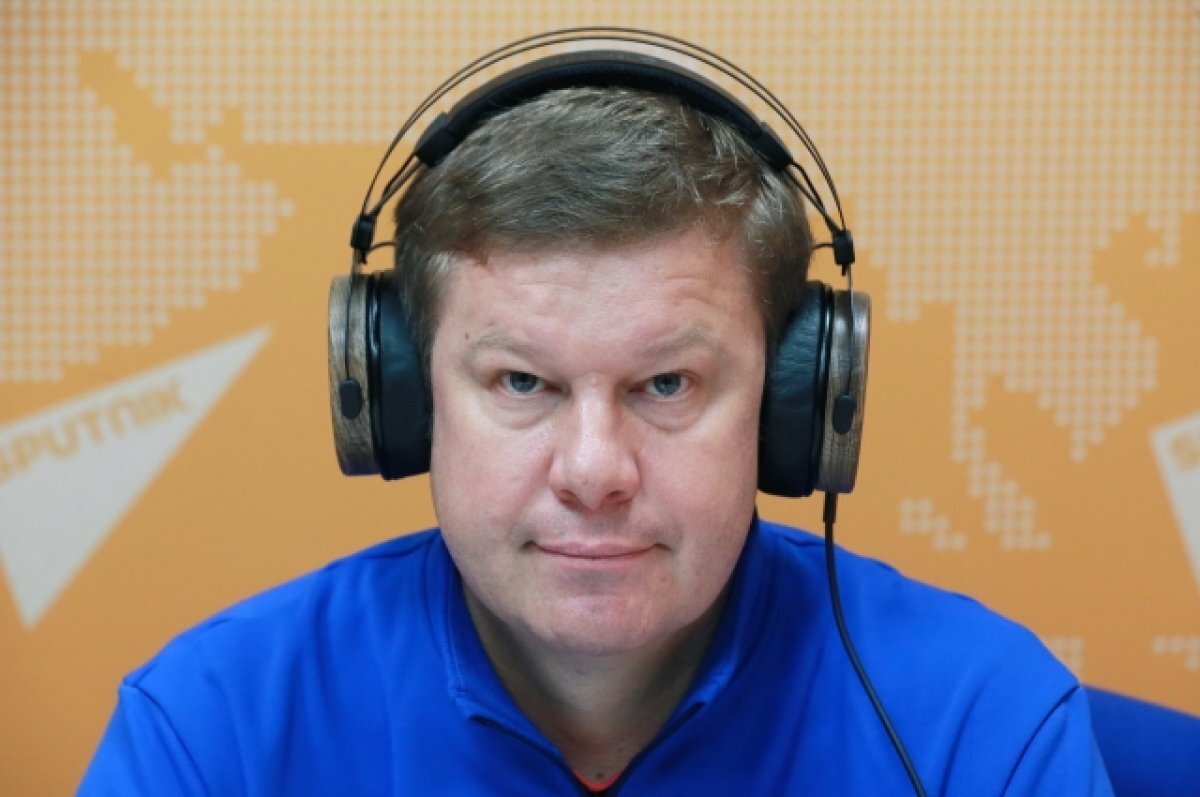    Путин присвоил звание заслуженного журналиста России Дмитрию Губерниеву