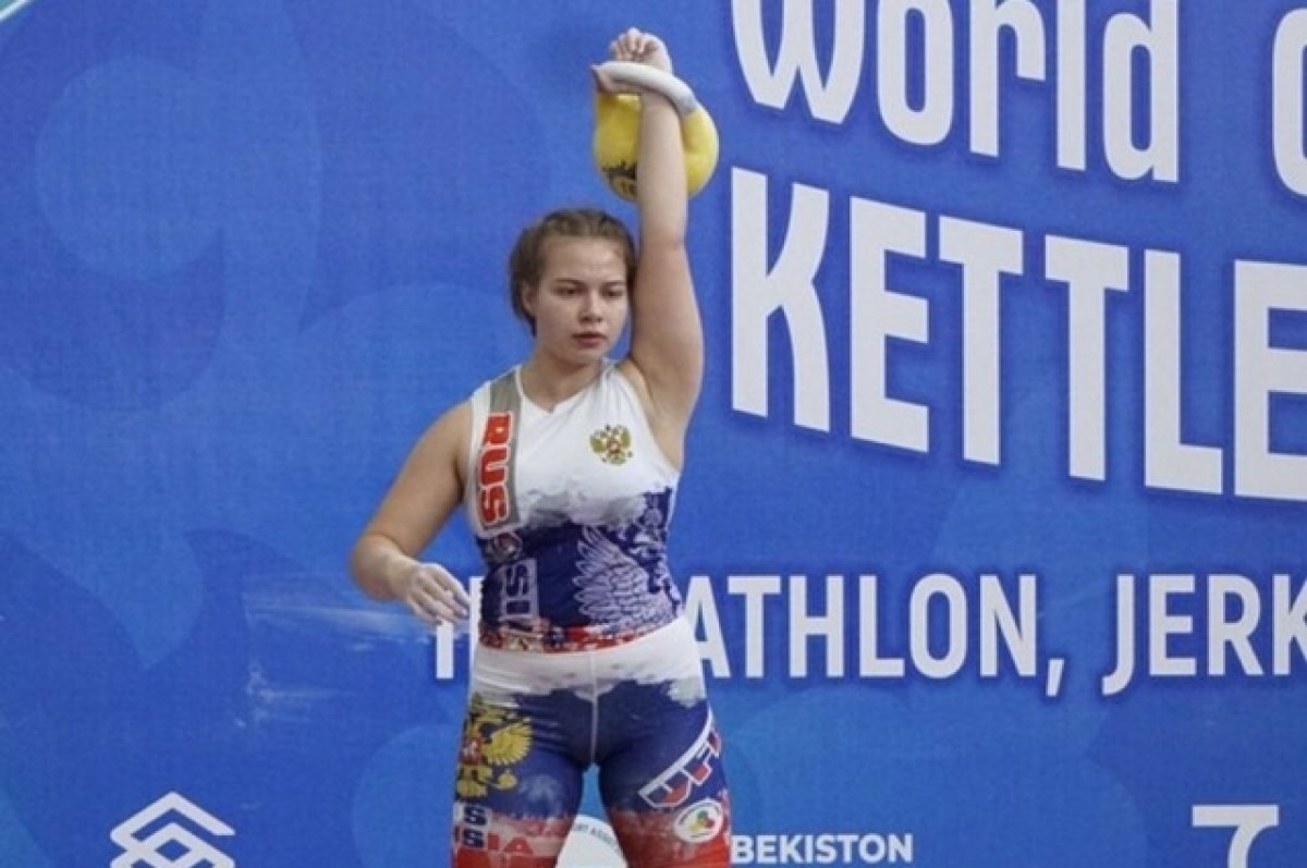    Уральцы установили мировые рекорды на чемпионате по гиревому спорту
