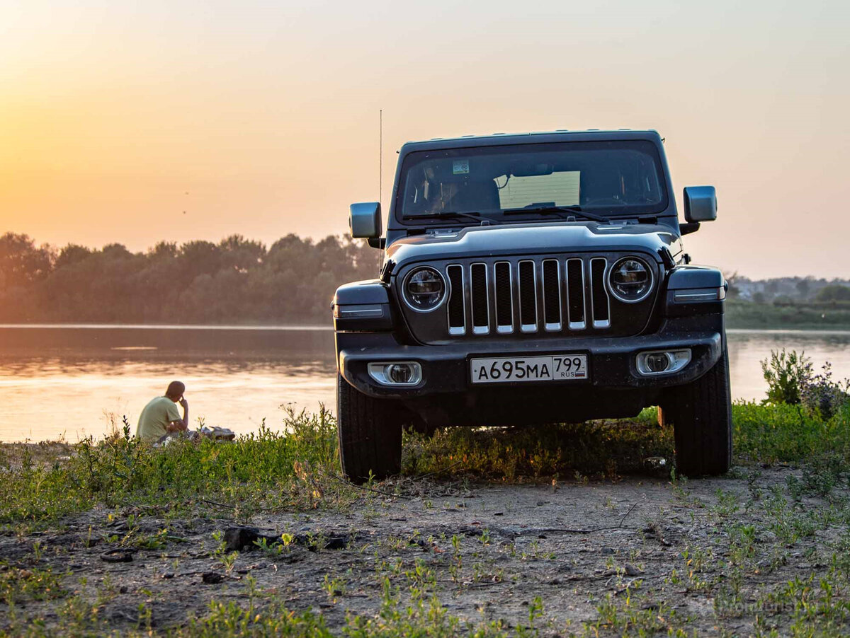 Поездил и понял, чем «короткий» Jeep Wrangler отличается от «длинного». Но,  какой выбрать? 🚙🤷‍♂️🚚 | Промышленный турист | Дзен