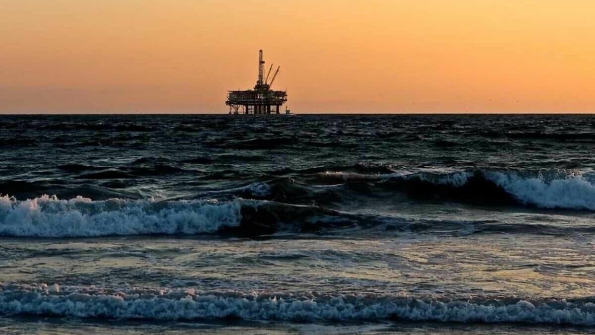    Итальянцы открыли у берегов Египта новое крупное месторождение газа, что сильно подорвет монополию России на поставки этого топлива