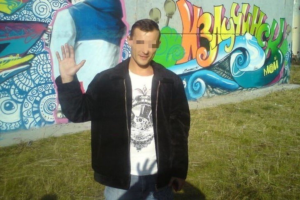     Соседи уверяют - сын часто трепал нервы пожилому отцу и мачехе.