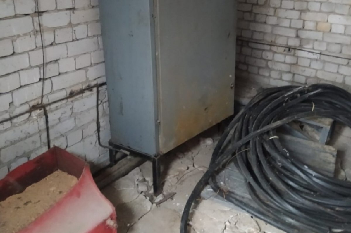   Двоих мужчин подозревают в краже медного кабеля с фермы в Тверской области
