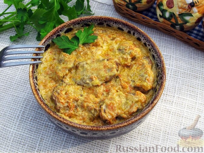 Тушеная куриная печень с луком и морковью на сковороде простой рецепт с фото пошагово