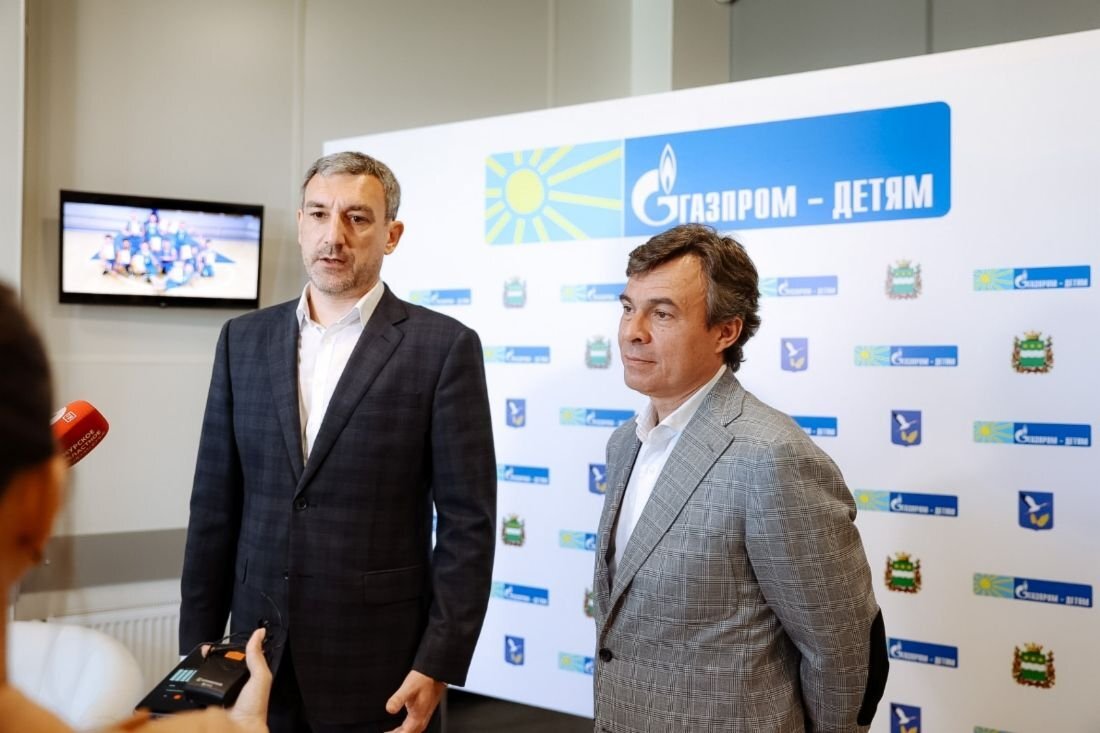      Василий Орлов и Николай Кузьмичев