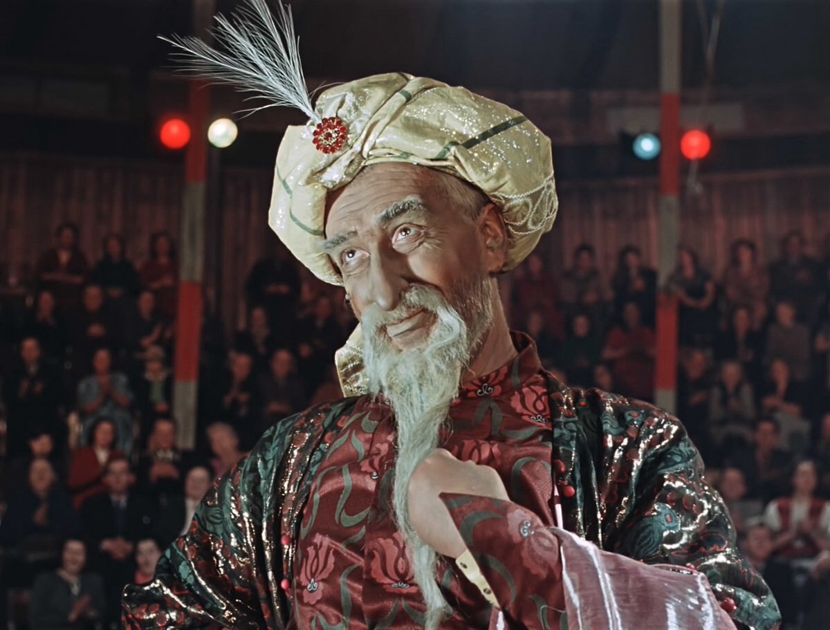 Рассказ о том, куда может завести мечта построенная на чужом горе..