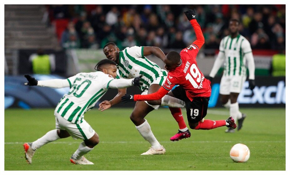    «Байер» минимально обыгрывает «Ференцварош» в 1/8 финала ЛЕ. Фото: Reuters