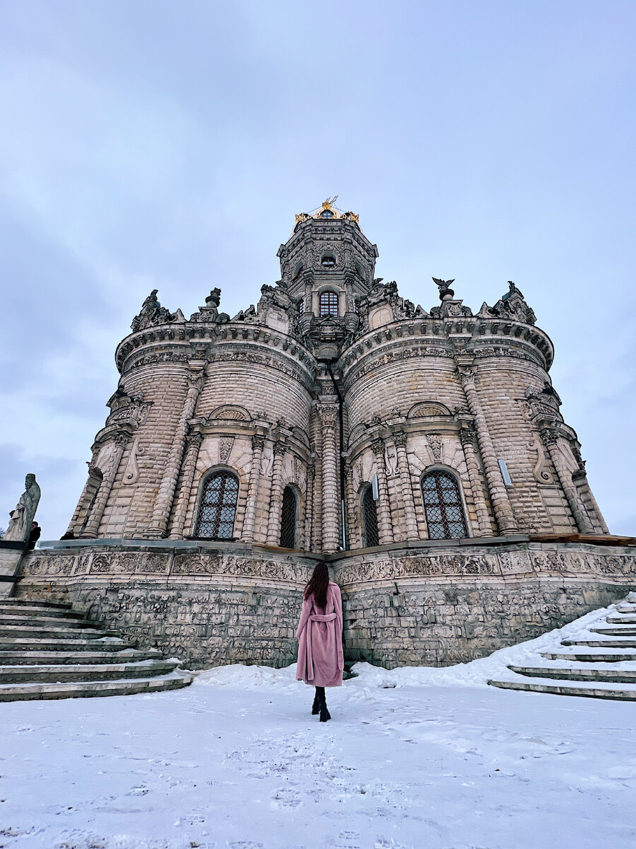 Фото «храма» принадлежат Автору