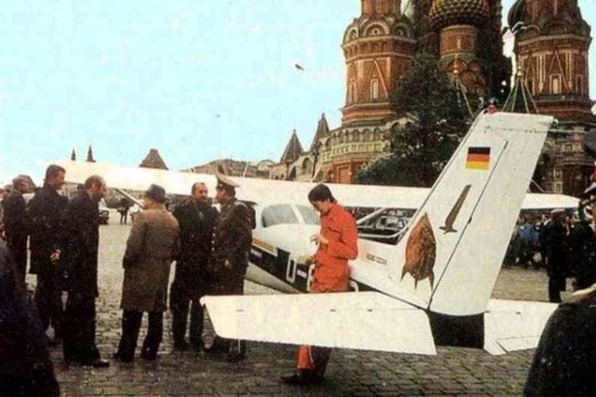 Немецкий пилот-любитель Матиас Руст