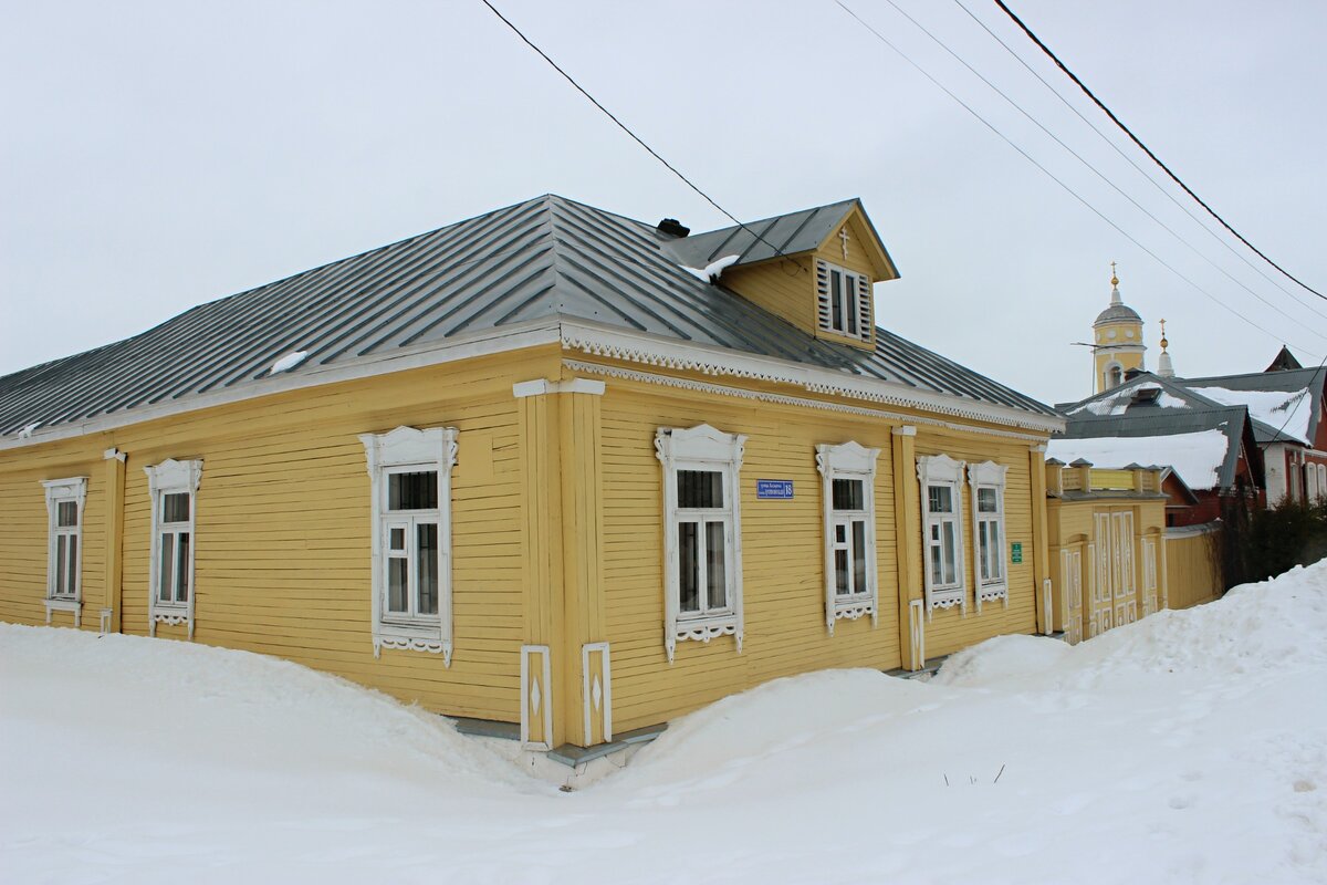 Внутри Коломенского Кремля