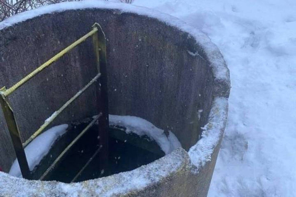     Мальчик упал в пожарных колодец и погиб в Выборге / Фото: ТГ ДТП и ЧП Санкт-Петербург