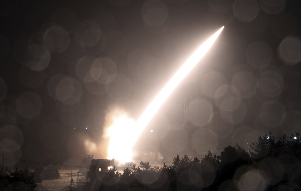    Ракета ATACMS  South Korea Defense Ministry via AP