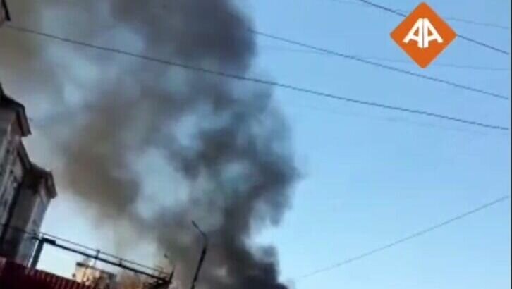     Пожар случился в промзоне Дзержинска вечером 14 апреля. Об этом NewsNN рассказали в пресс-службе ГУ МЧС России по региону.