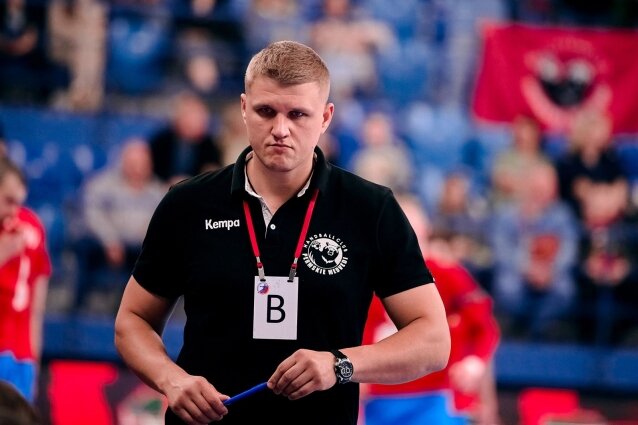    Главный тренер "Пермских медведей" Валентин Бузмаков уверен в силе своей команды. Фото: ГК "Пермские медведи"