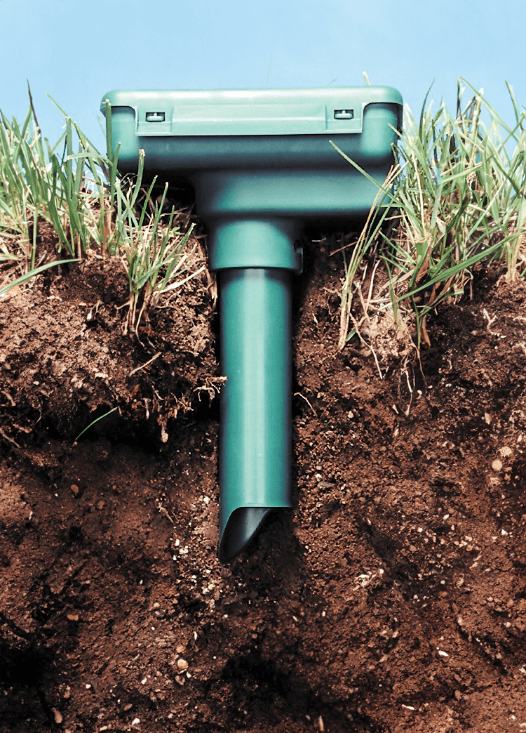 Вы ищете эффективные методы избавления от кротов в саду и огороде? 👍 4 способа от старого садовода 👍 проверено опытом. ✔️ Отпугиватель кротов