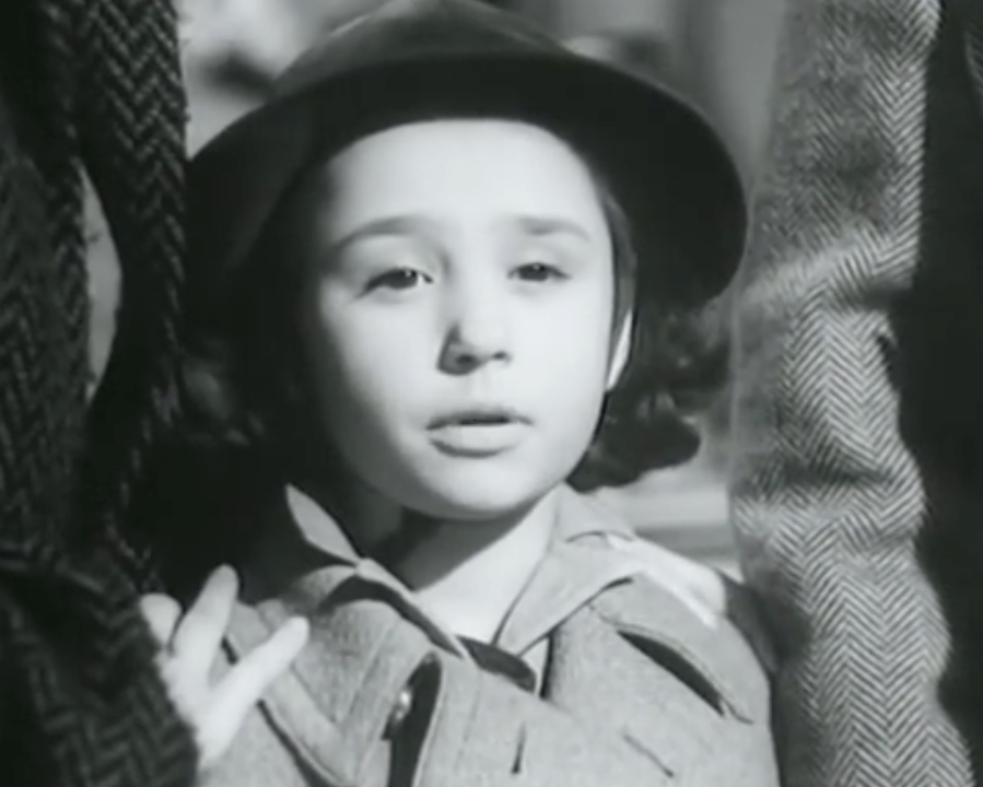 В свои девять лет Рафаэлла дебютировала в фильме "Муки прошлого" (1952 г).