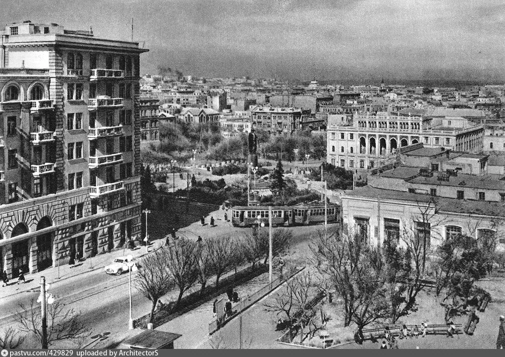 Поселки города баку. Баку Коммунистическая улица 1960. Гор Баку азербайджанской ССР. Баку СССР. Город Баку 1975.