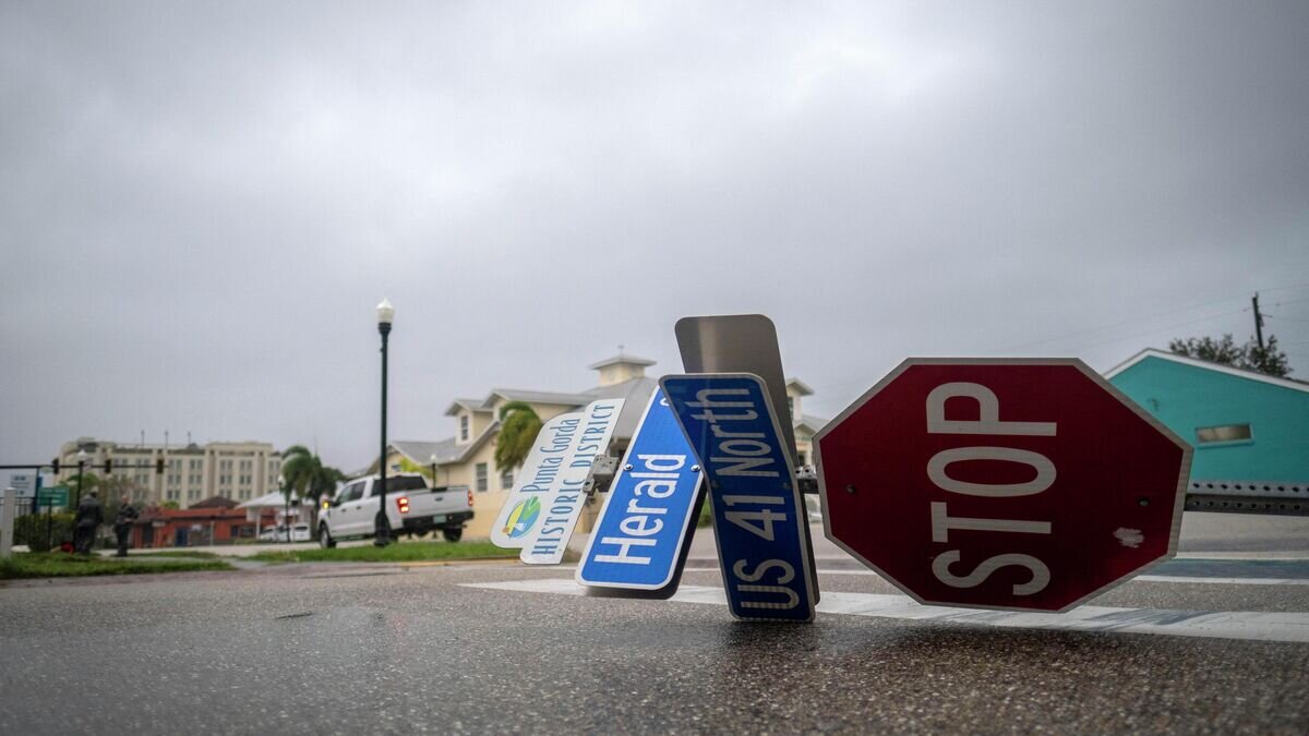    Ураган "Иан", Флорида© AFP 2022 / RICARDO ARDUENGO