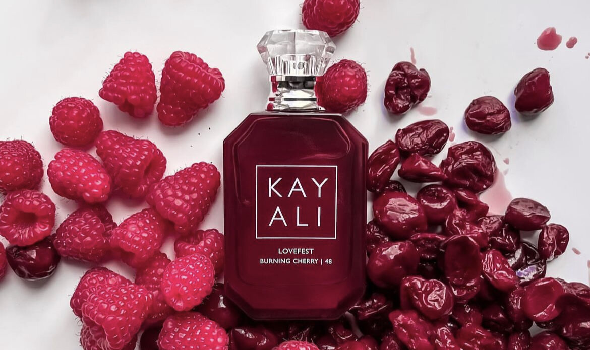 Kayali Lovefest Burning Cherry 