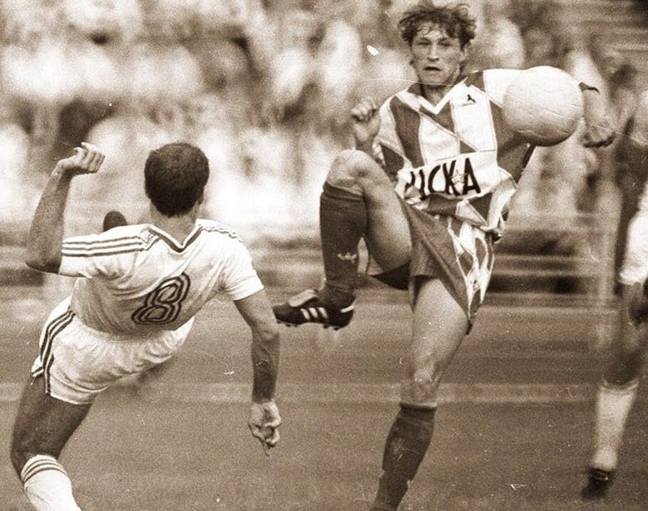 Владимир Татарчук - один из лидеров московского ЦСКА, конца 80-х