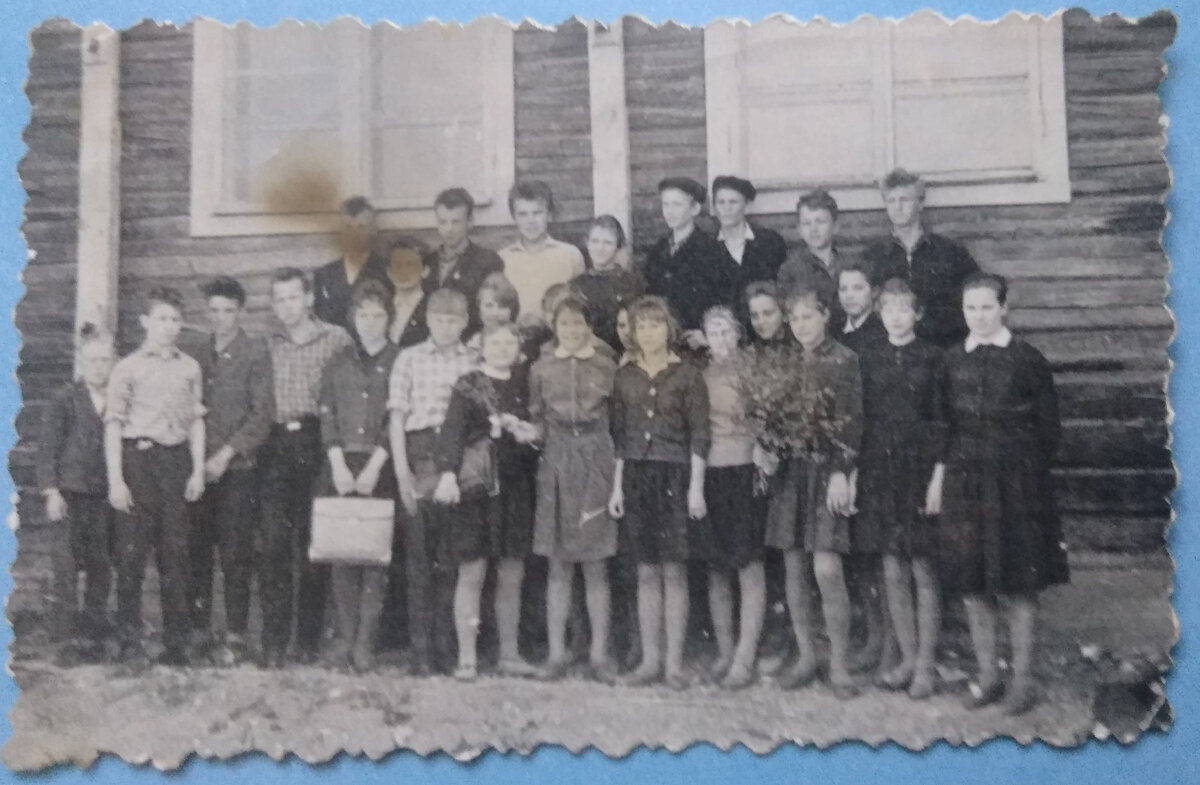 Среди одноклассников 1965 год