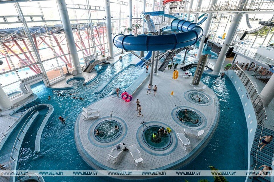     Аквапарк "Лебяжий" - популярное место отдыха минчан и гостей города. Фото: belta.by