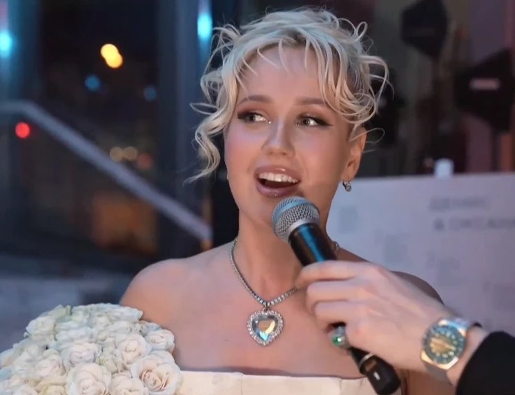 Клава Кока в гостях