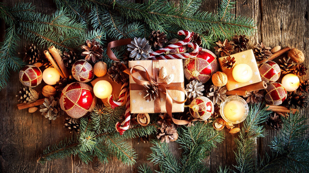 30 подарочных наборов до 1000 рублей