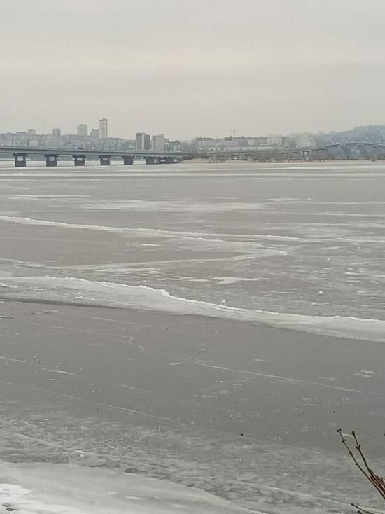     В Саратовской области до 25 декабря запрещен выход на лед водоемов Фото: Екатерина Соколова