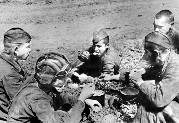 Ситуация с едой была разной в разное время. |Фото: kuban.mk.ru.