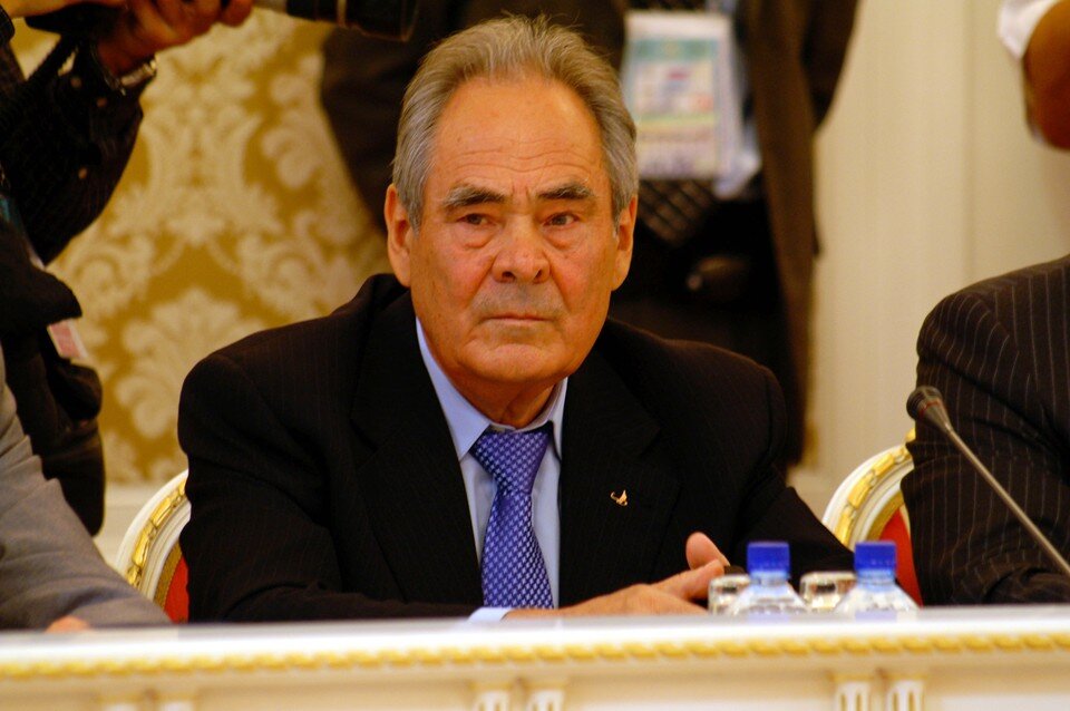     Комитет Госсовета Татарстана отозвал поправки о переименовании должности президента республики  GLOBAL LOOK PRESS