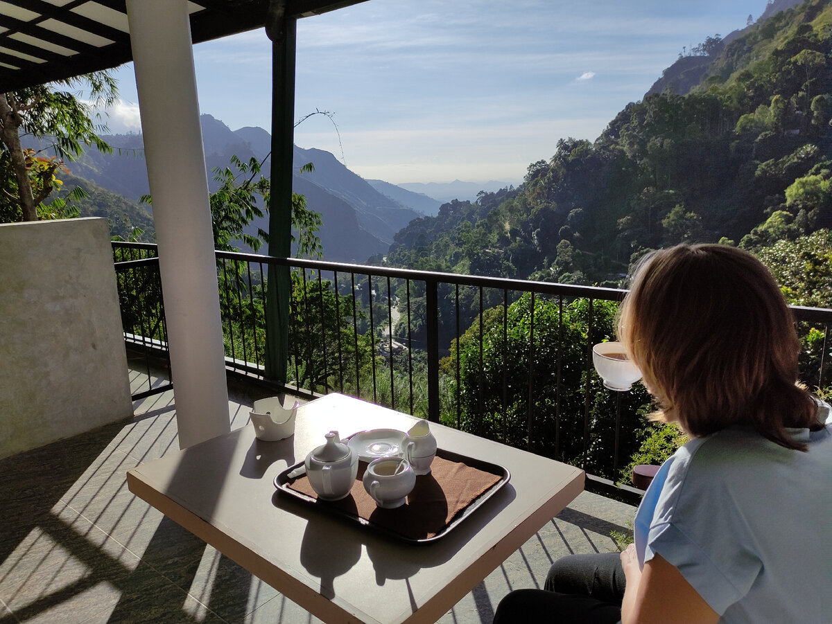 Вид на малый пик Адама.