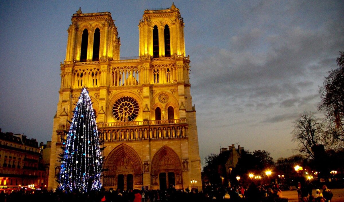 Нотр-Дам де Пари. Париж