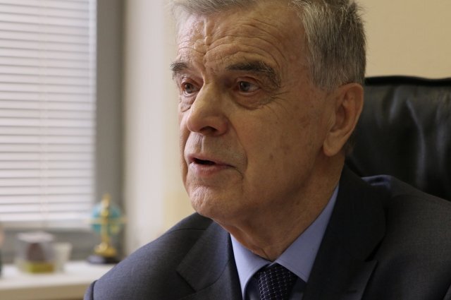    Последний председатель Верховного Совета РСФСР Руслан Хасбулатов. Досье