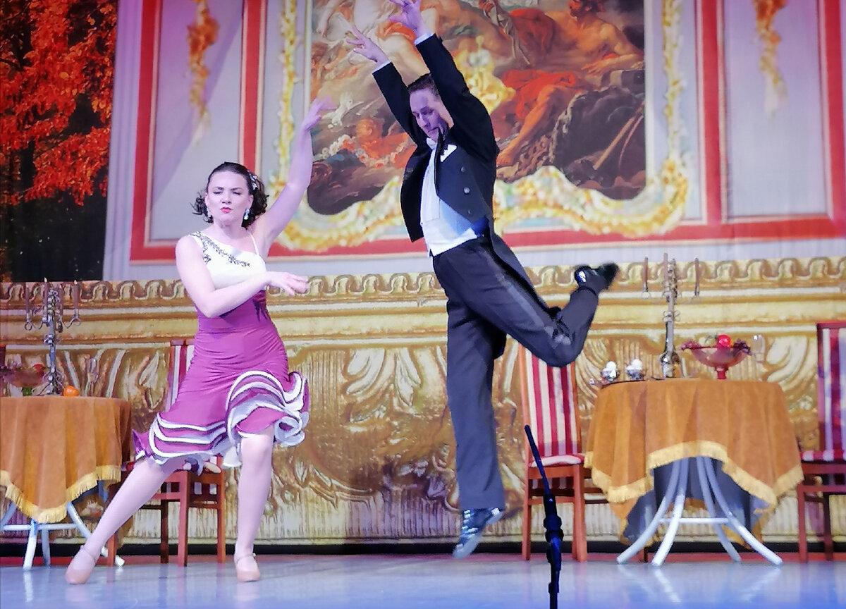 Танец шимми из  "Баядеры"