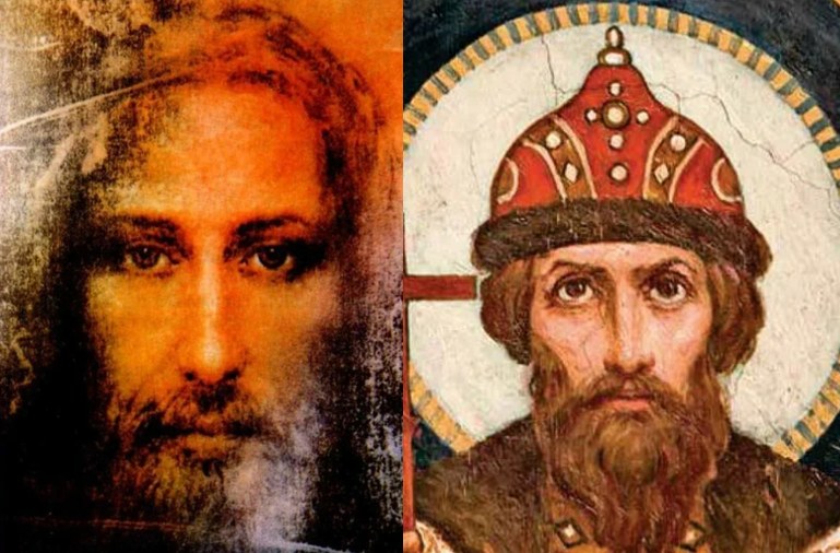 Слева Христос. Справа Боголюбский