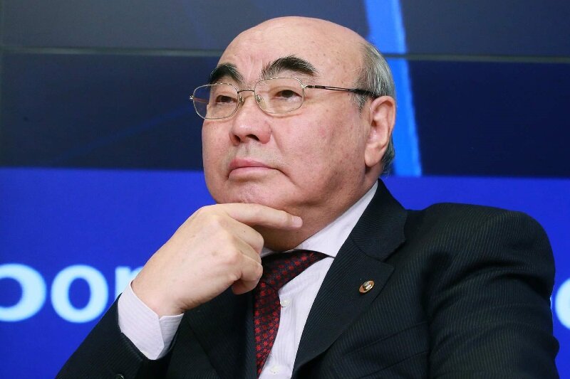 Аскар Акаев. Фото с сайта iz.ru