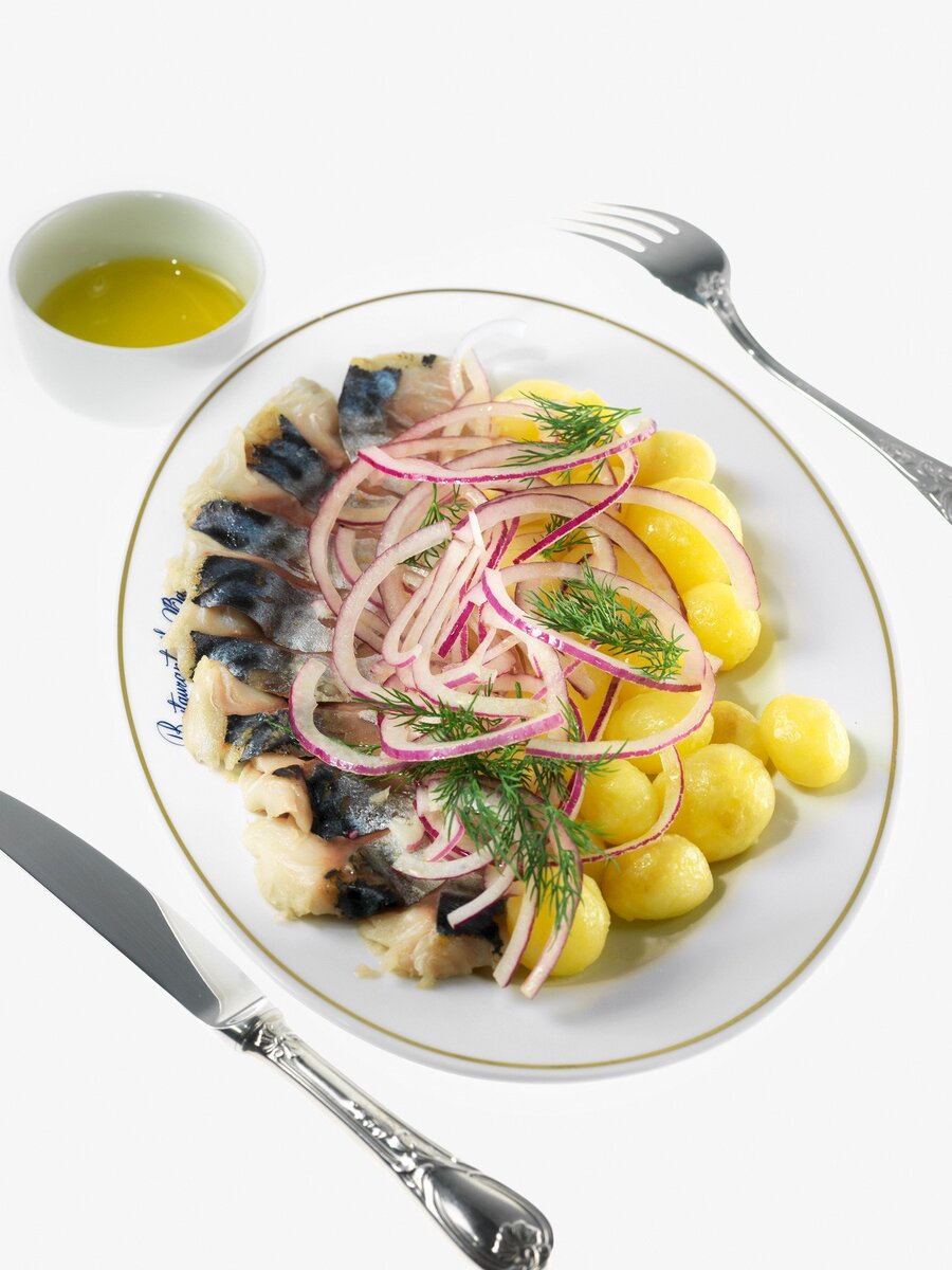    Слабосоленая скумбрия