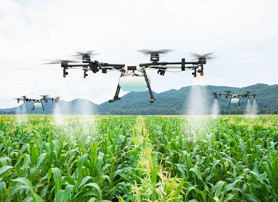 Дроны в полях.