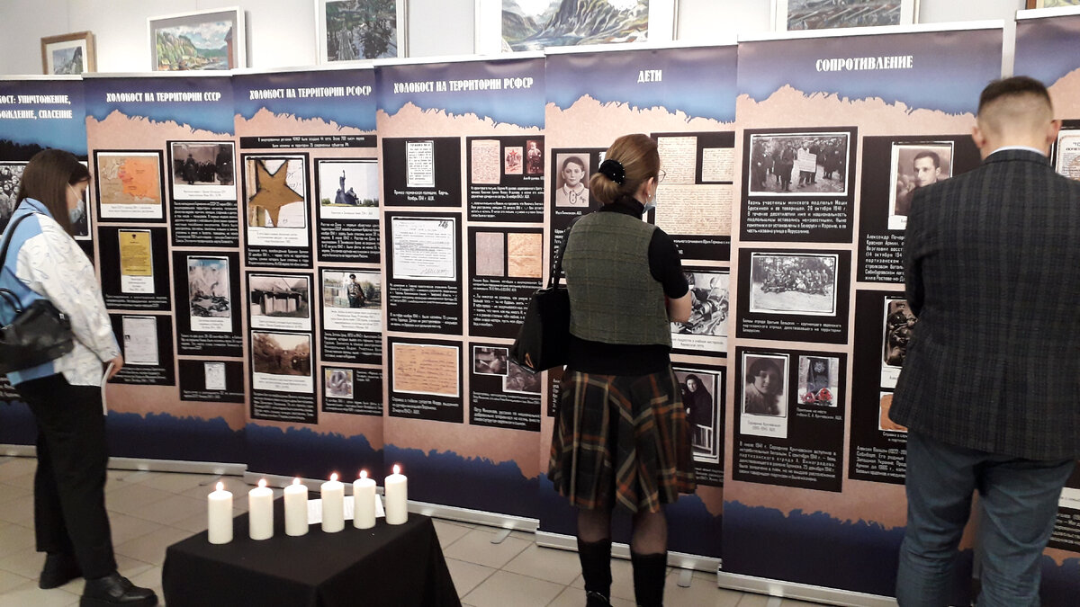 выставка памяти жертв холокоста в библиотеке. холокост день памяти жертв выставка. экспозиция холокост. рыбница музей боевой славы приднестровье. выставка посвященная холокосту.