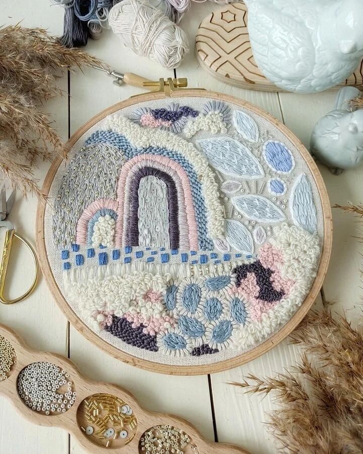 Такая работа станет украшением любого интерьера