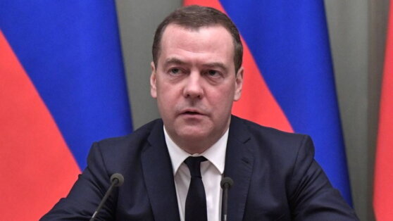    Медведев заявил о приближении мира к третьей мировой войне Татьяна Сидорова