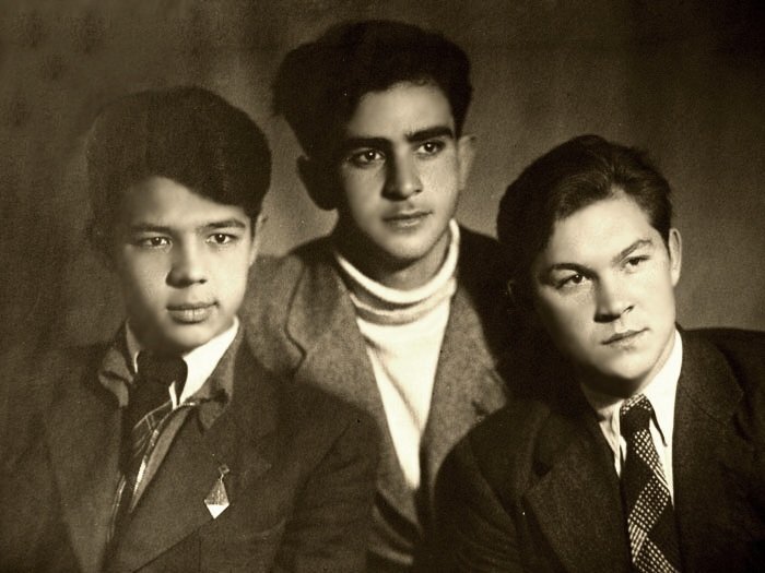 Раднэр Муратов, Караман Мгеладзе, Юрий Саранцев, 1952